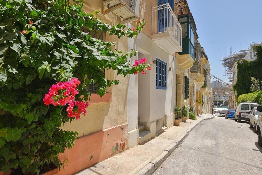 The Caves Apartments Saint Julian's Exterior photo
